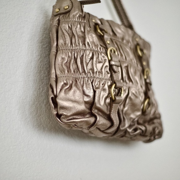 Eng.'s Burg by Roman & Italy Metallic Gold Sheared Leather Satchel/Hand Bag - Picture 7 of 11